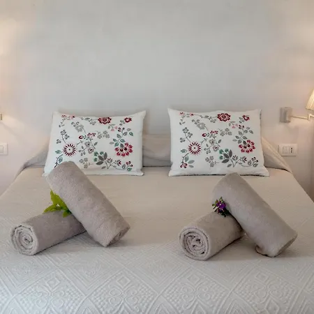 Masseria Pavone *