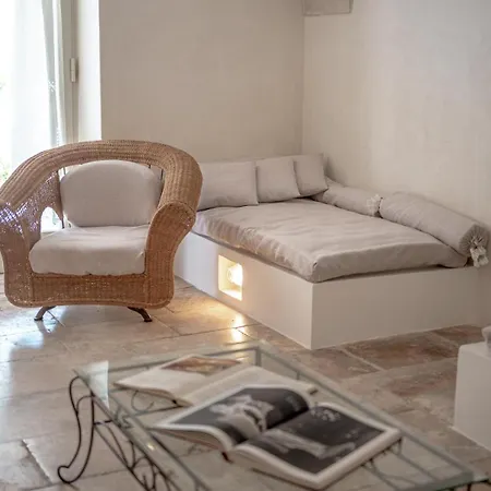 Masseria Pavone Farm stay *